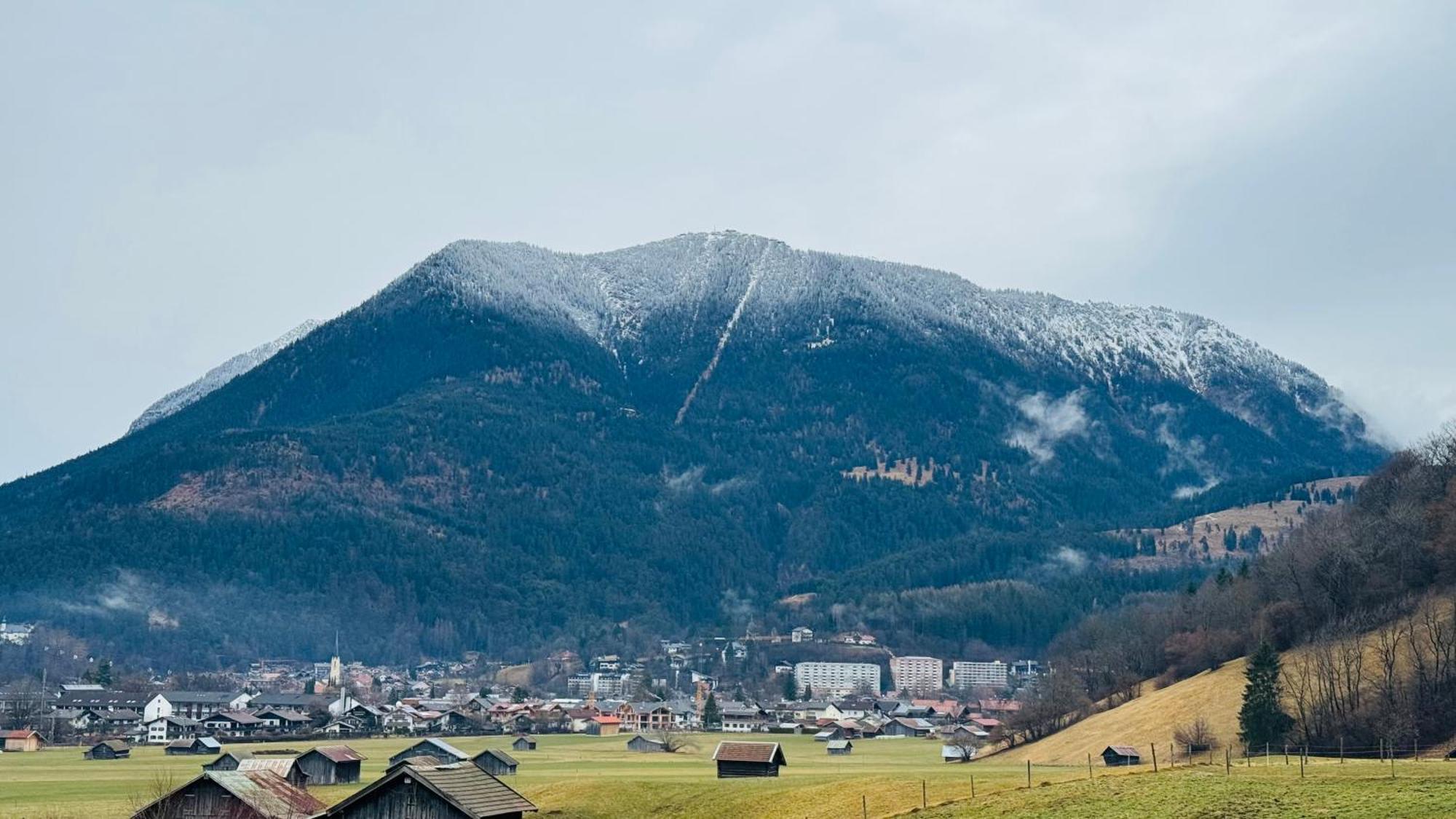 Hotel Restaurant Hausberg 가르미슈파르텐키르헨 외부 사진